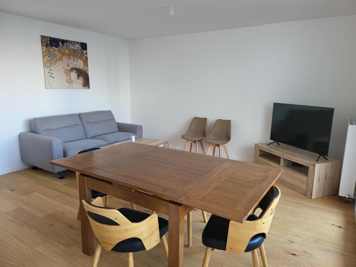 Superbe Appartement A 3Min A Pieds De La Gare Chessy  Exterior photo